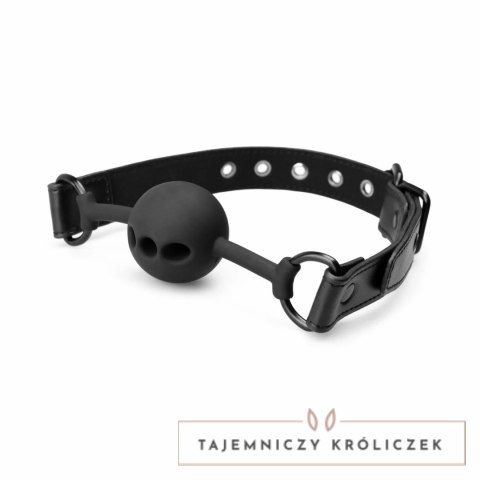 Shots Breathing Ball Gag silikonowy czarny z regulowanym paskiem Bedroom Fantasies