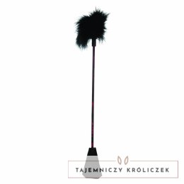 CalExotics Scandal Czarny Bat Ozdobiony Piorami 53,25 cm CALEXOTICS