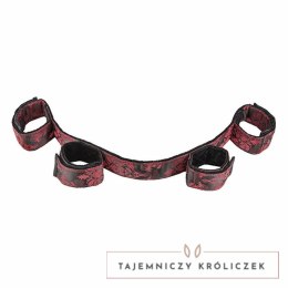 CalExotics Scandal Bar - drążek rozporowy z miękkimi mankietami, czarny CALEXOTICS