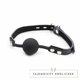 OHMAMA Fetish - silikonowy knebel kulkowy z paskiem i kłodką, regulowany OHMAMA
