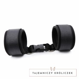Ohmama Fetish Kajdanki Neoprenowe z Haczykami i Pętlami, Regulowane OHMAMA
