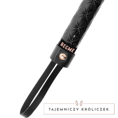 BEGME Flogger Black Edition - bat z wegańskiej skory, lekki i wytrzymały BEGME