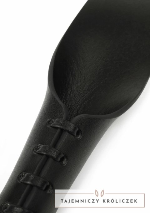 Hidden Desire Genuine Leather Slapper II - skorzany model z ozdobnym sznurowaniem Hidden Desire