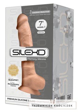 Silexd - Realistyczne Dildo Z Żyłami Żołędziem I Jądrami Cieliste 18.8cm SILEXD